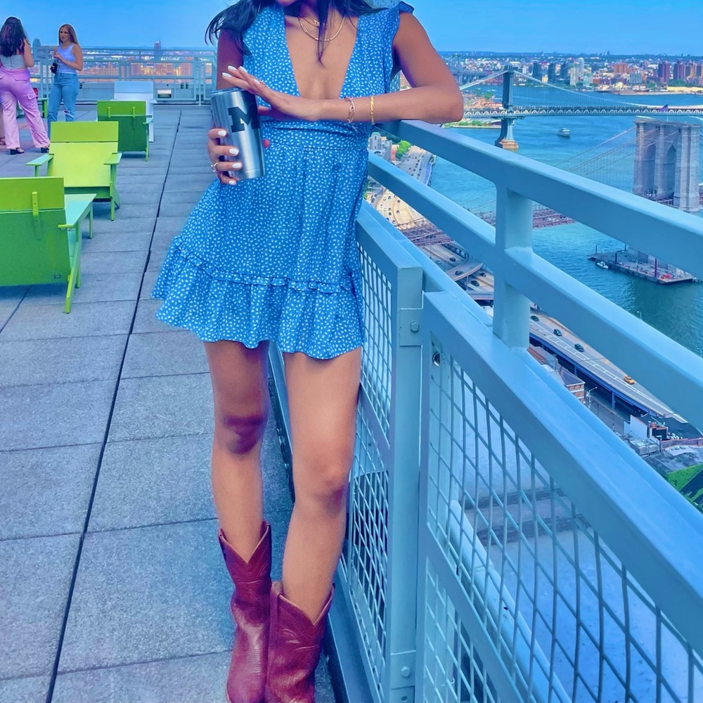 HELLO MOLLY Perfect blue summer dress.